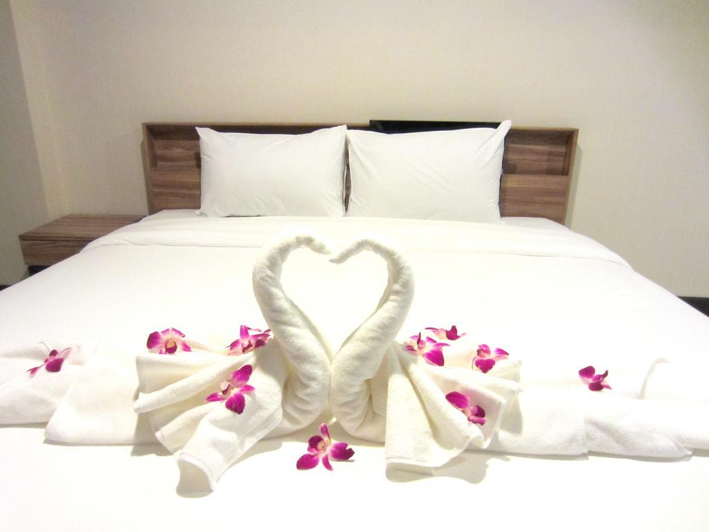 Life Grand Chiang Mai Exterior foto
