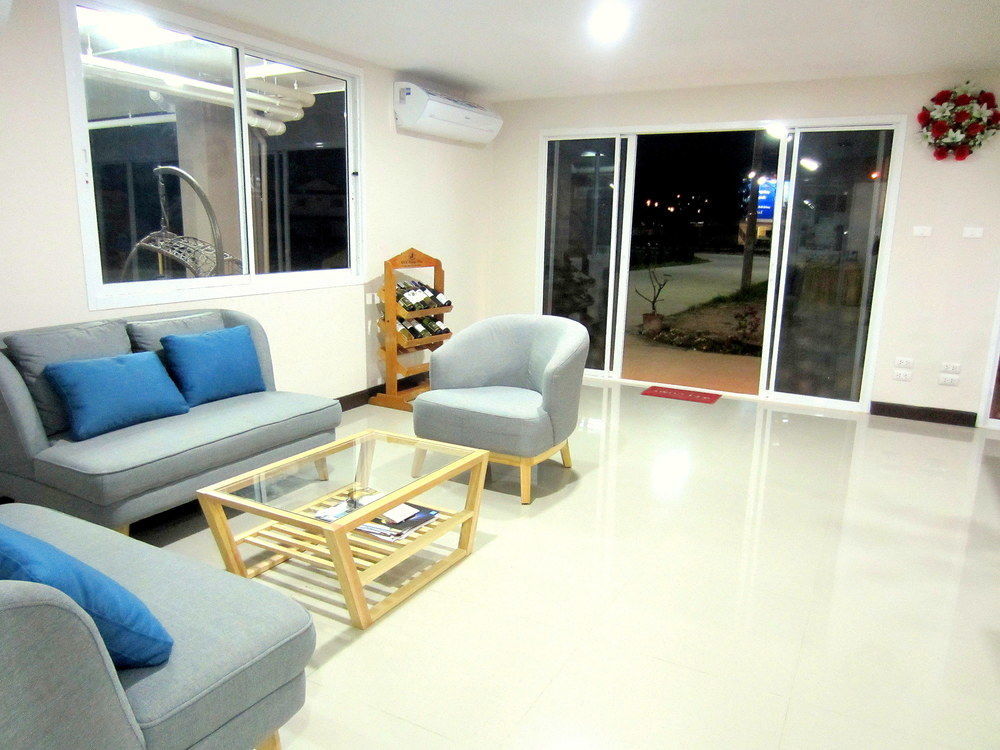 Life Grand Chiang Mai Exterior foto