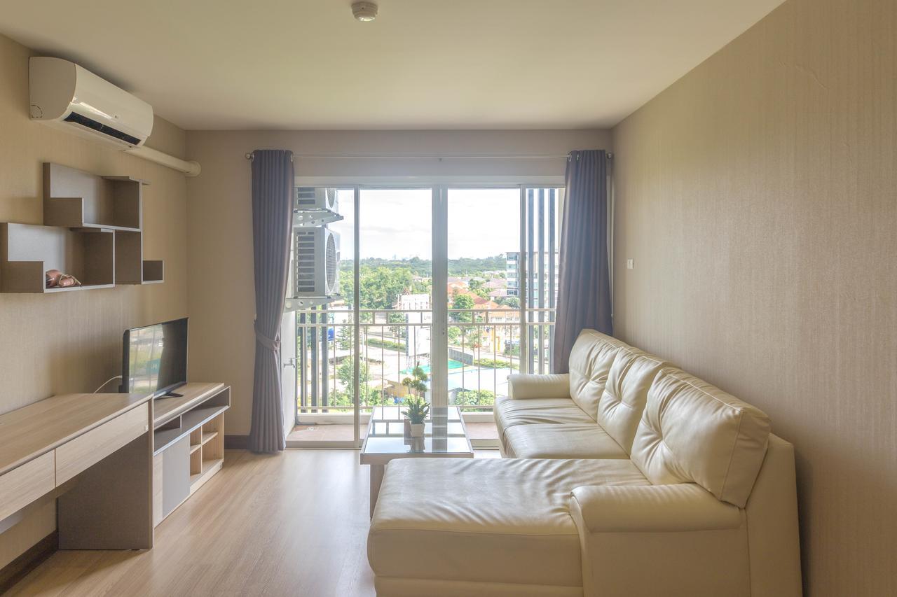 Life Grand Chiang Mai Exterior foto