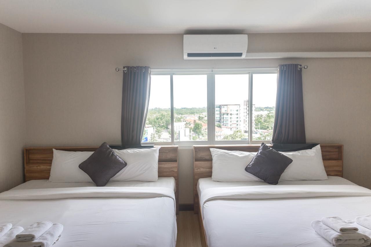 Life Grand Chiang Mai Exterior foto