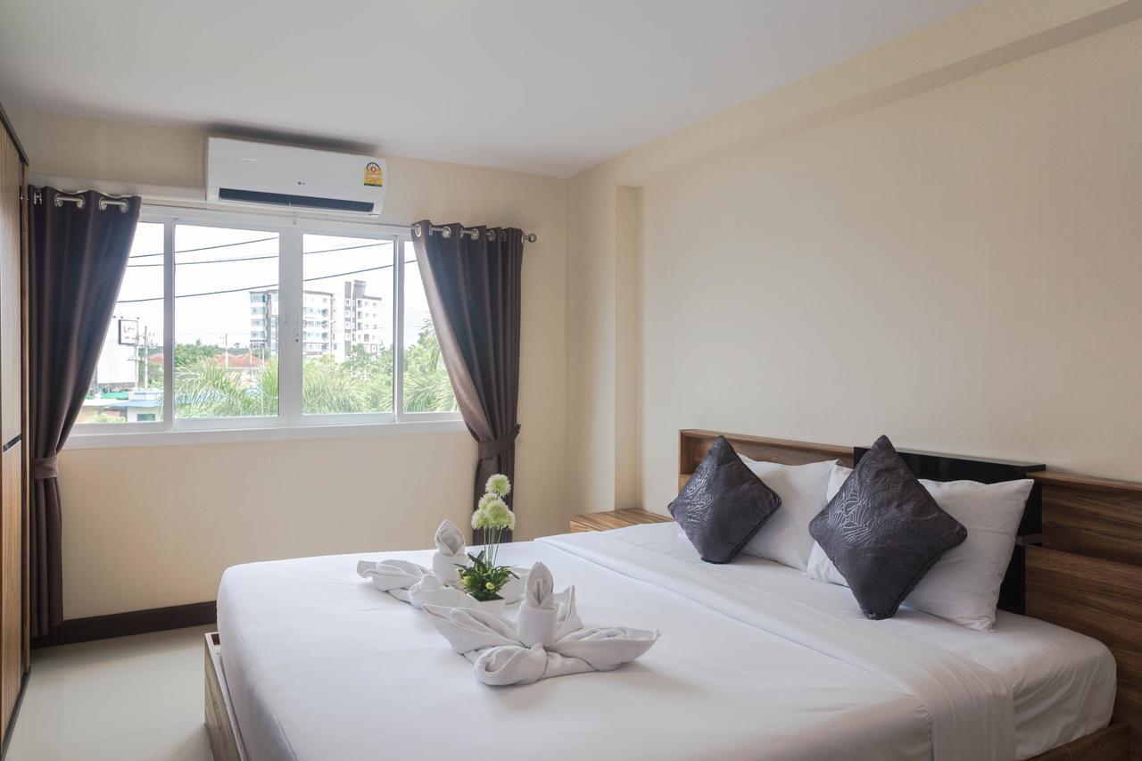Life Grand Chiang Mai Exterior foto